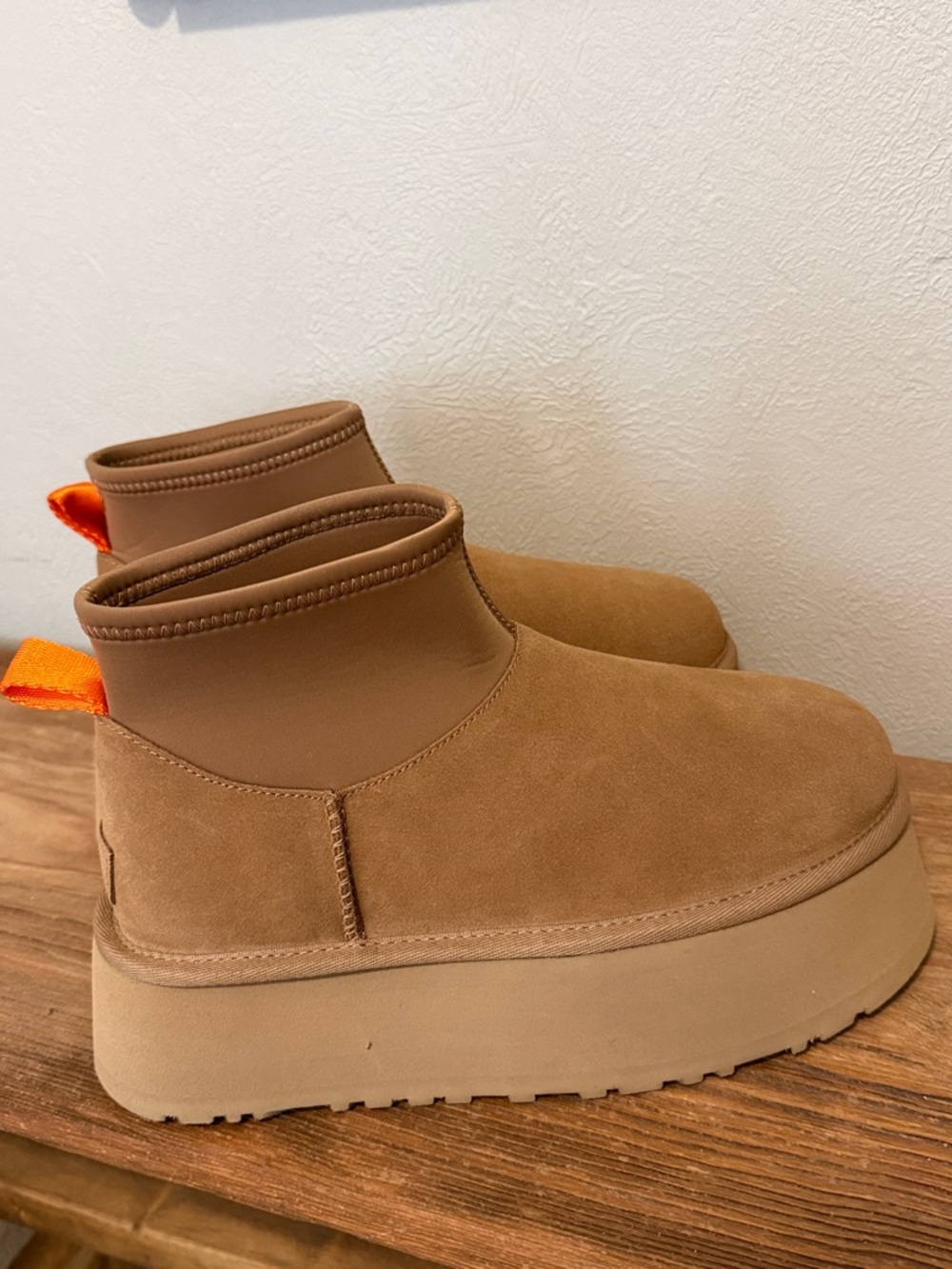 UGG Classic Mini Dipper